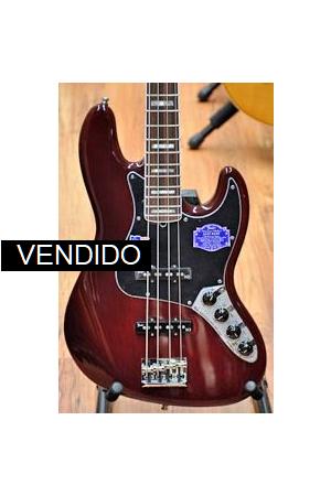 Fender American Deluxe Jazz Bass Wine Red Fender American Deluxe Jazz Bass Wine Red